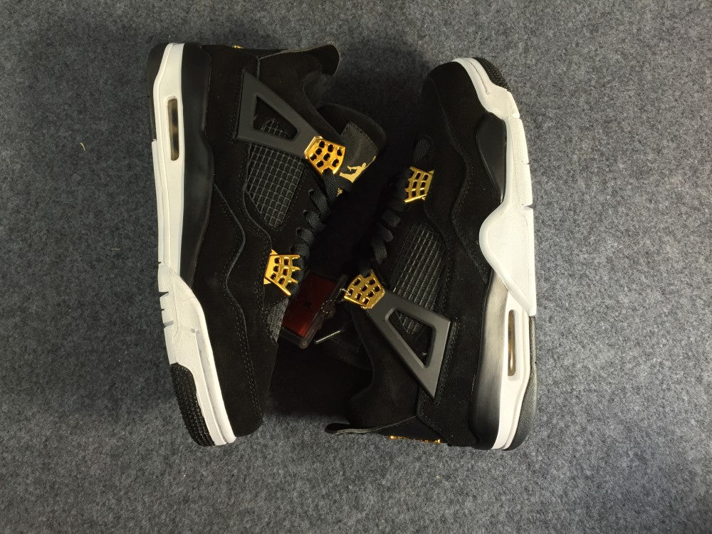 Air Jordan 4 Retro "Royalty".