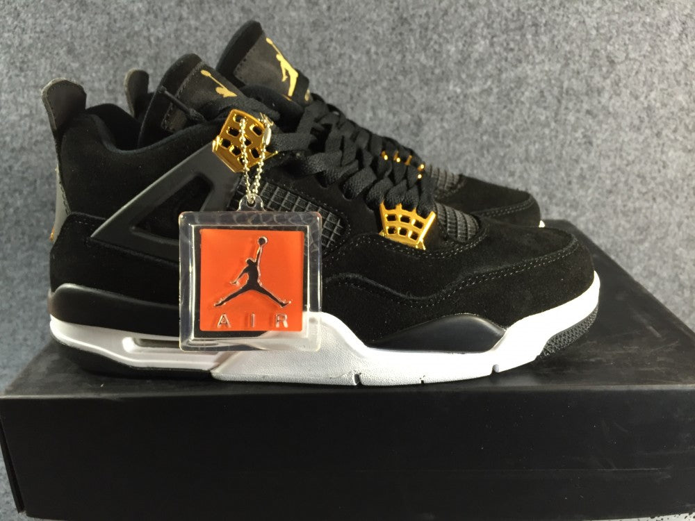 Air Jordan 4 Retro "Royalty".