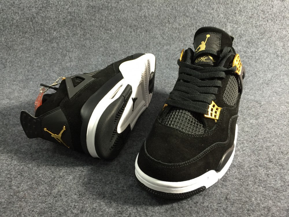 Air Jordan 4 Retro "Royalty".