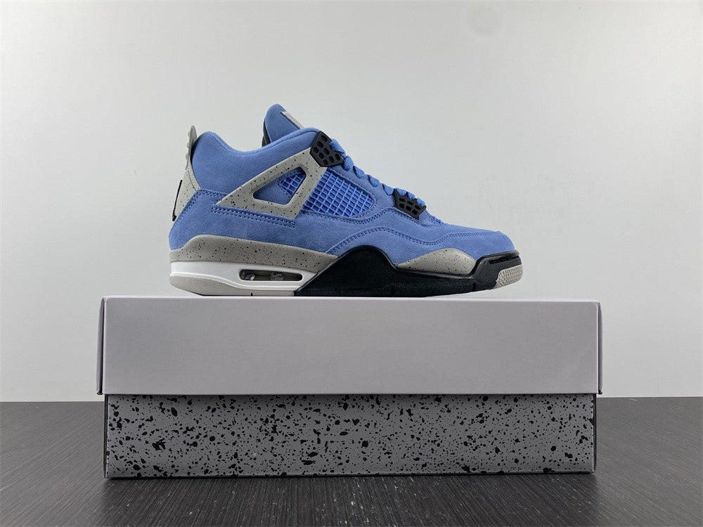 Air Jordan 4 Retro 'University Blue'