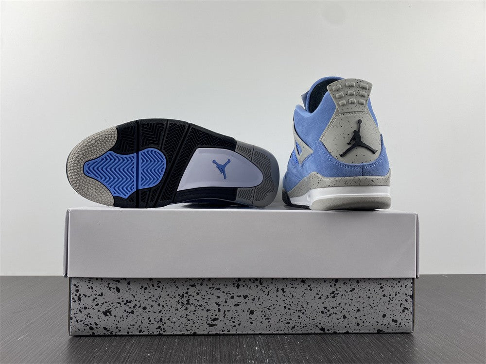 Air Jordan 4 Retro 'University Blue'