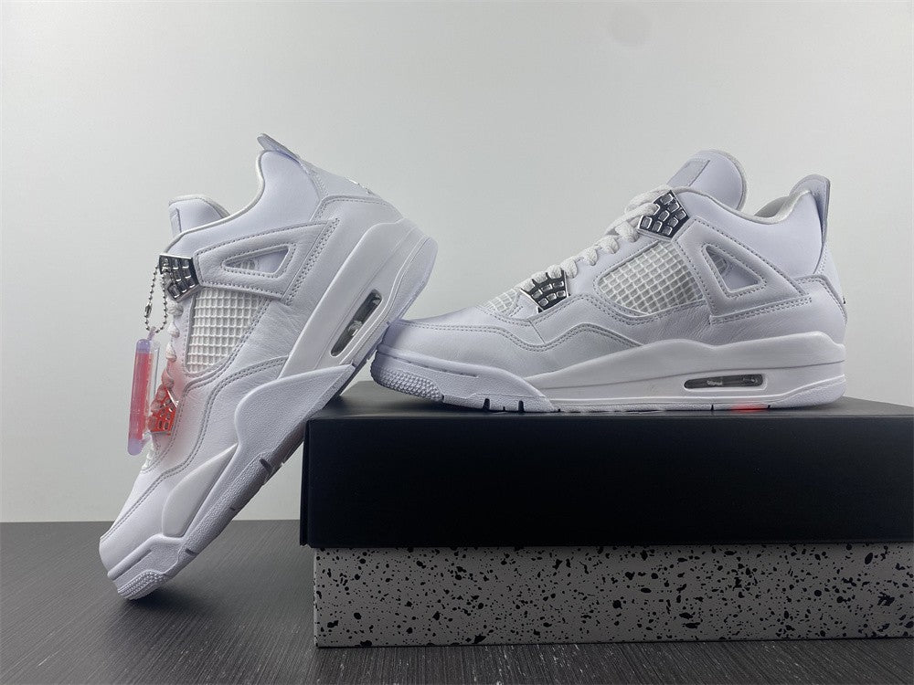 Air Jordan 4 Retro "Pure Money"