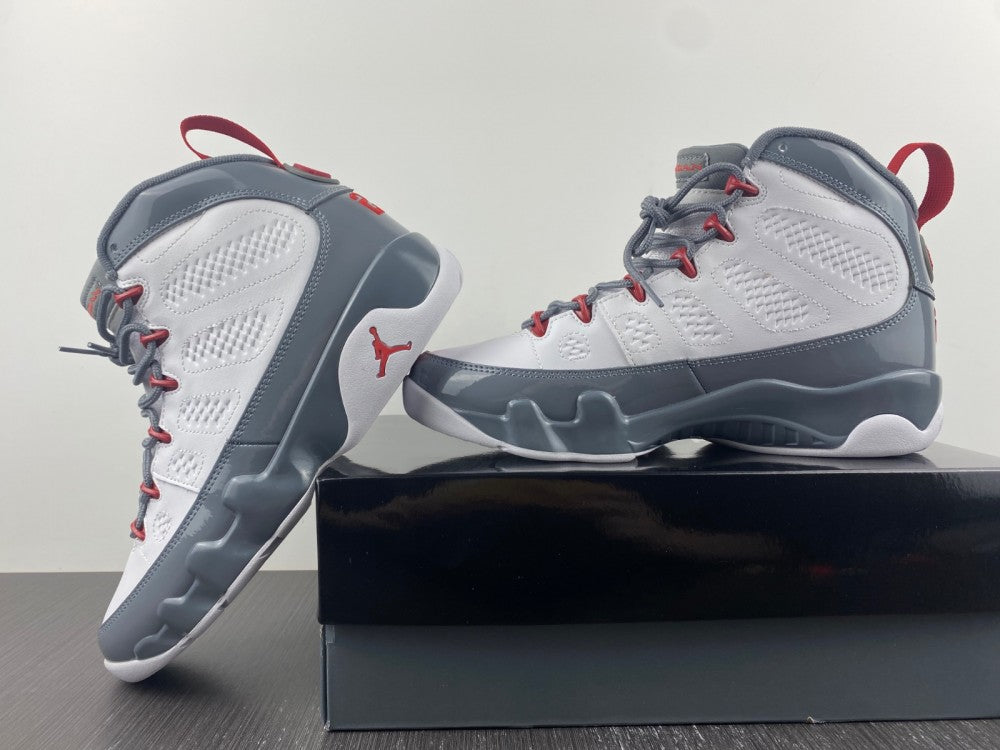 Air Jordan 9 Retro Mid Fire Red