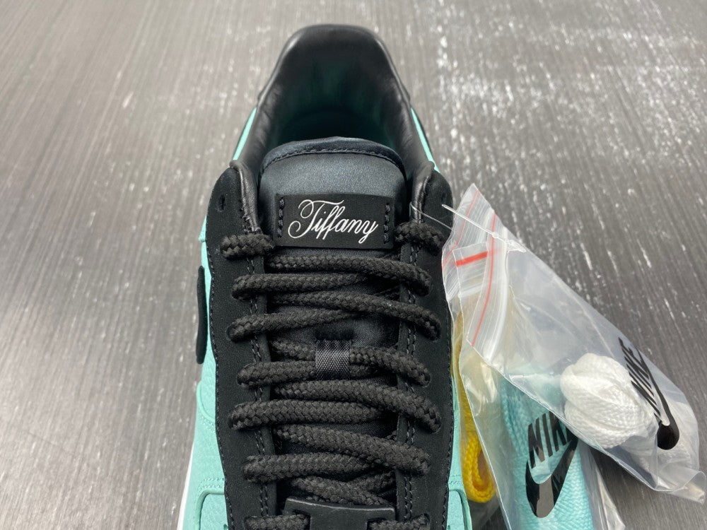 Nike Air Force 1 Low Tiffany & Co. "Friends and Family"