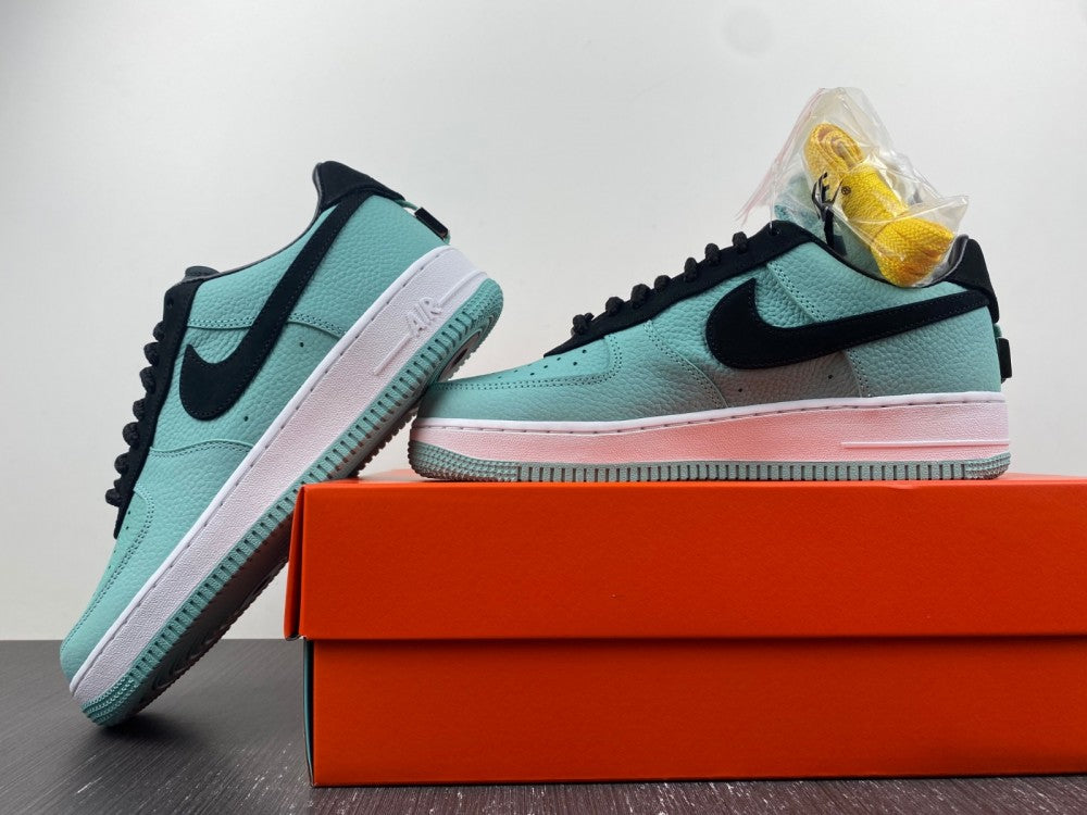 Nike Air Force 1 Low Tiffany & Co. "Friends and Family"