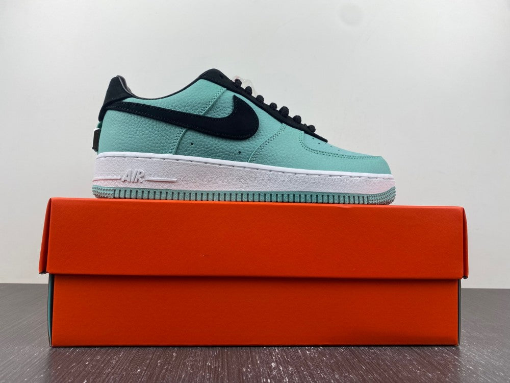 Nike Air Force 1 Low Tiffany & Co. "Friends and Family"