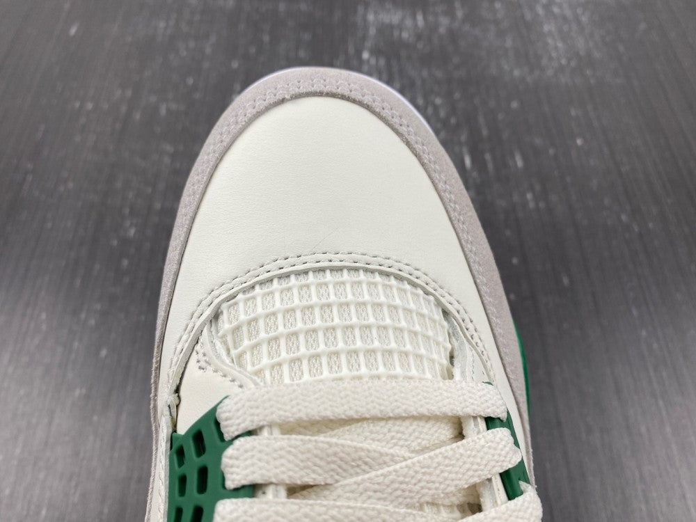 Air Jordan 4 Retro in the "Pine Green"