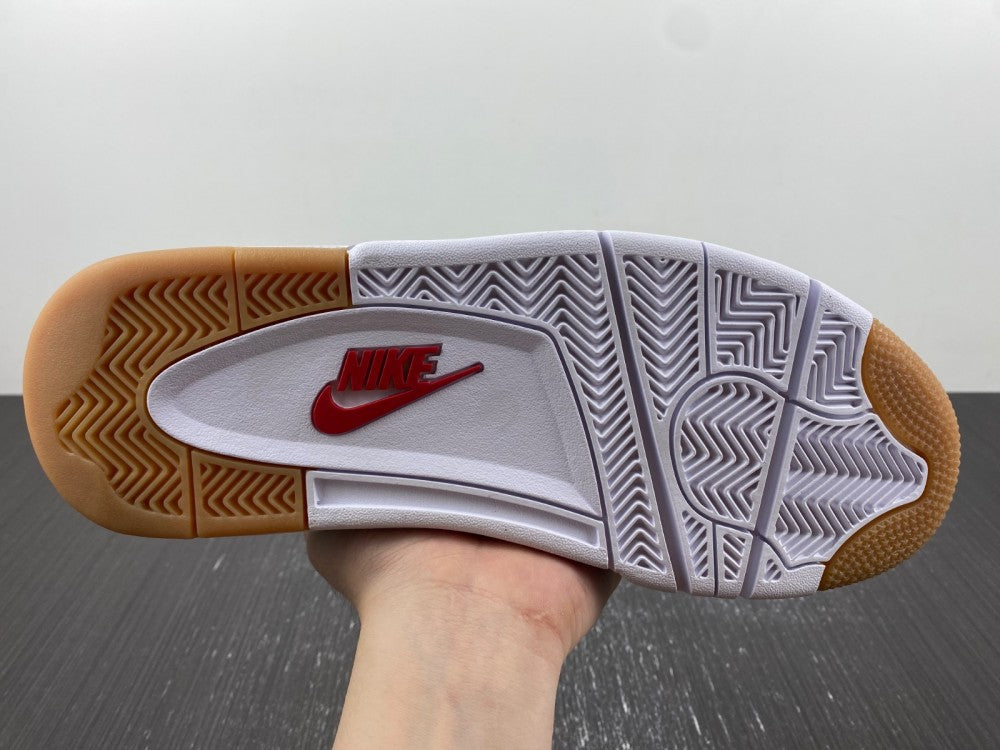 Air Jordan 4 Retro in the "Pine Green"