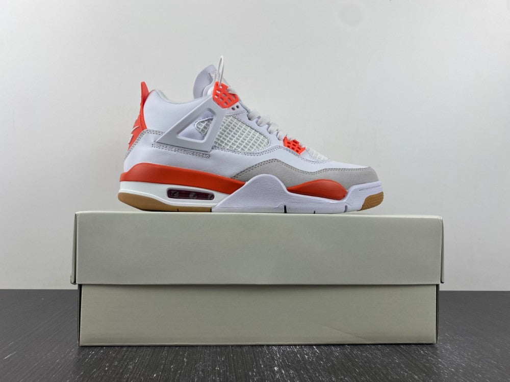 Air Jordan 4 Retro "Orange"