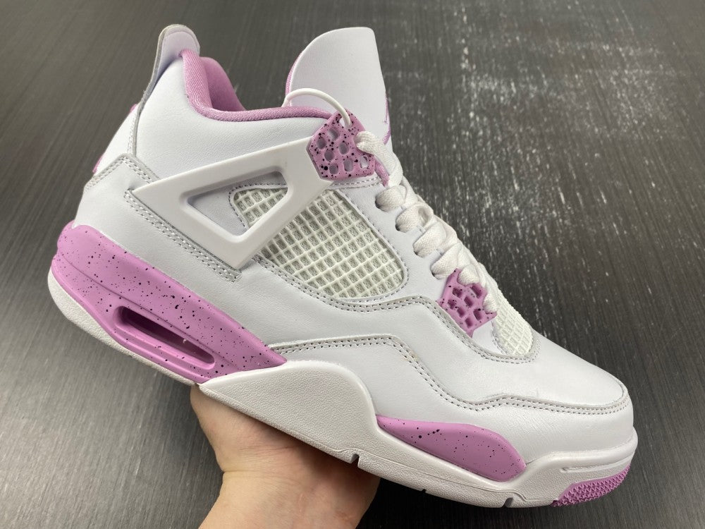 Air Jordan 4 Retro "Pink Oreo"