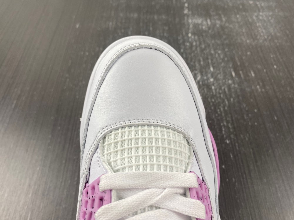 Air Jordan 4 Retro "Pink Oreo"