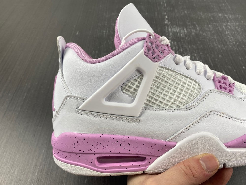 Air Jordan 4 Retro "Pink Oreo"