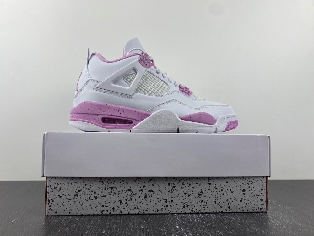 Air Jordan 4 Retro "Pink Oreo"