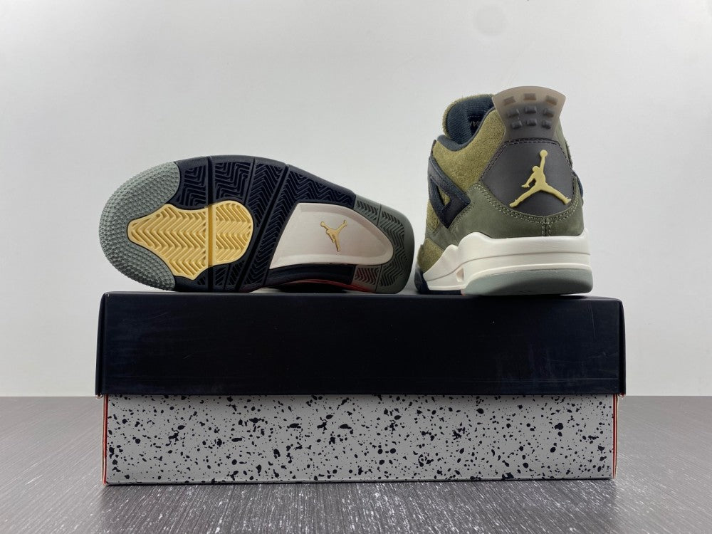 Air Jordan 4 Retro SE Craft "Medium Olive"