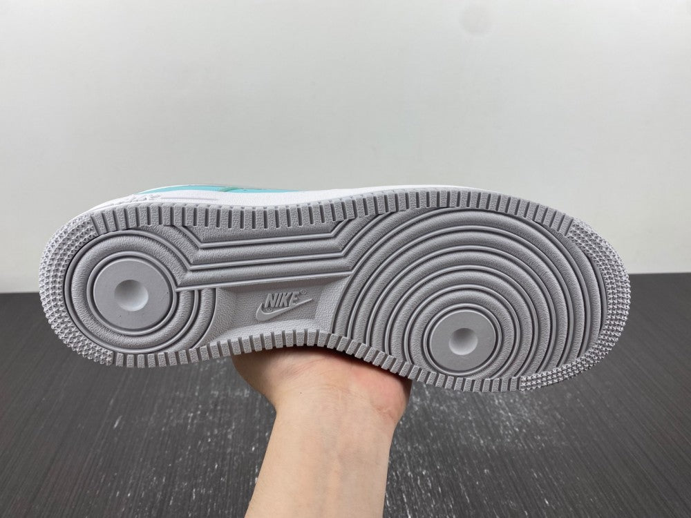 Nike Air Force 1 Low X Tiffany & Co.