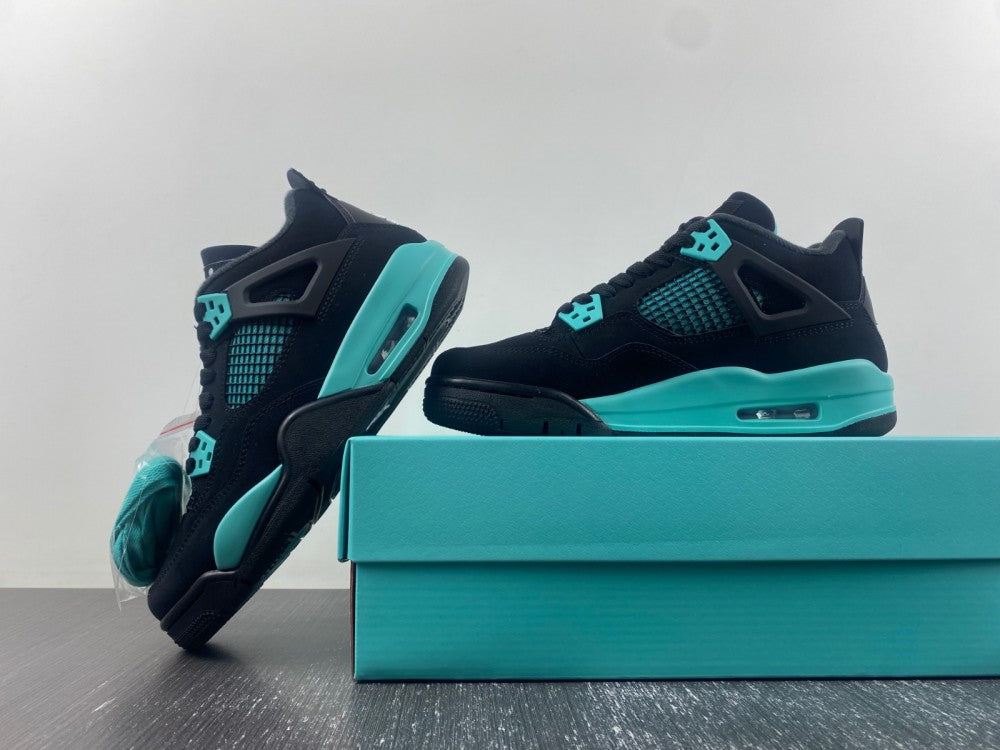 Air Jordan 4 Retro "Tiffany Blue"