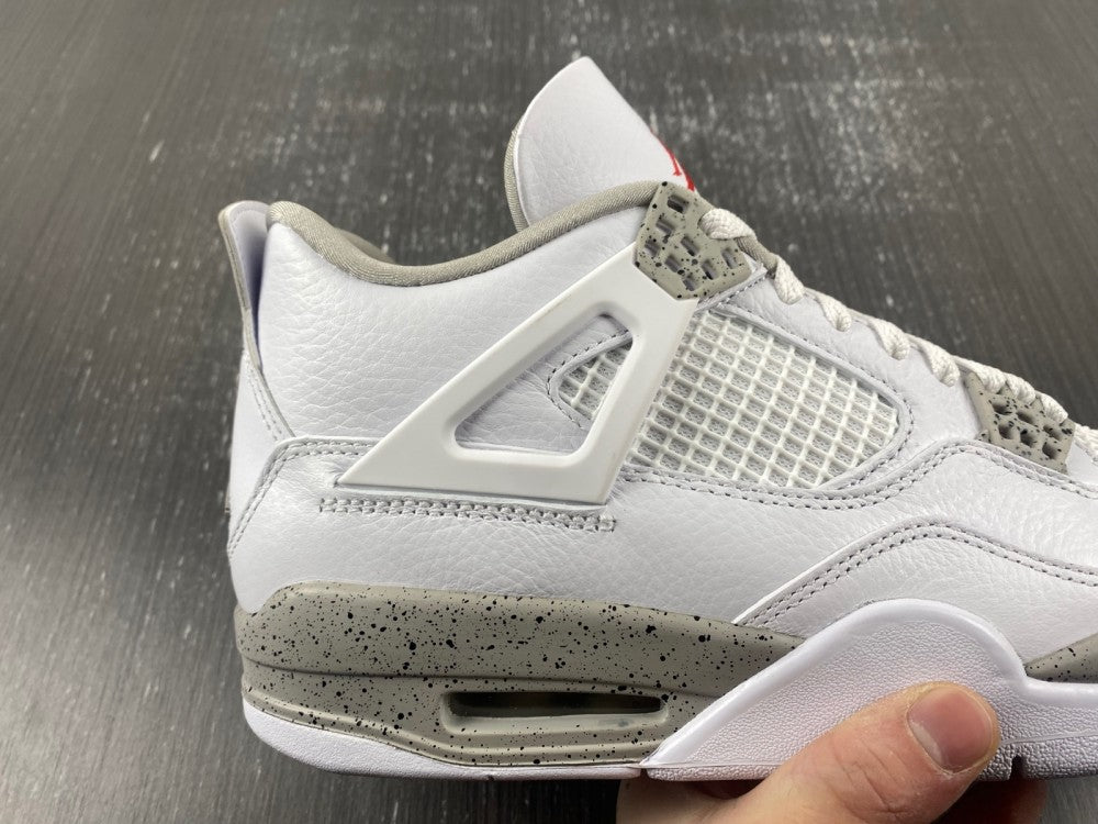 Air Jordan 4 Retro "White Oreo"