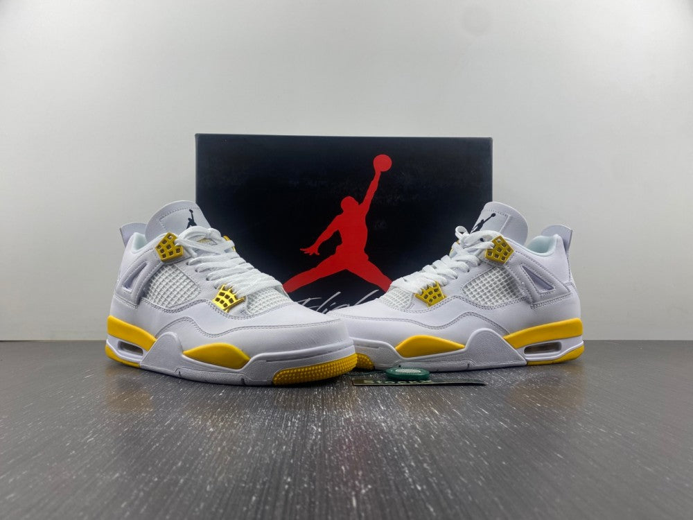 Air Jordan 4 Retro "Vivid Sulfur"