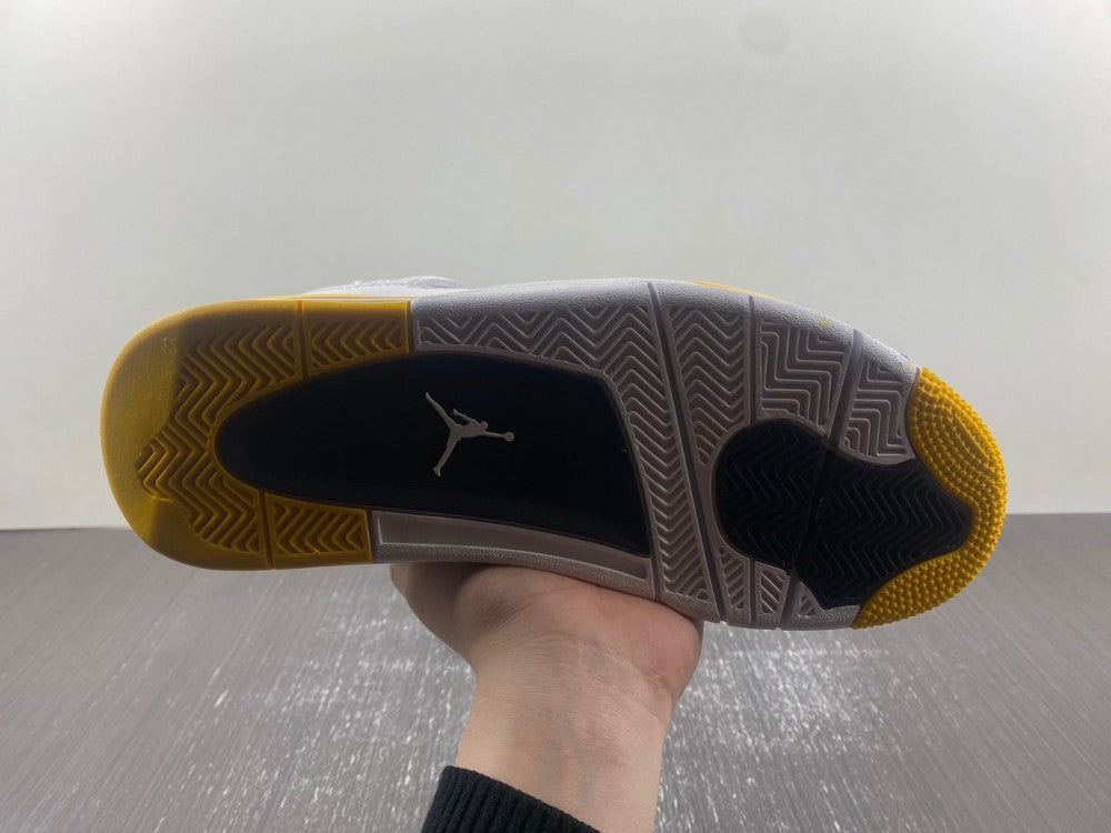 Air Jordan 4 Retro "Vivid Sulfur"
