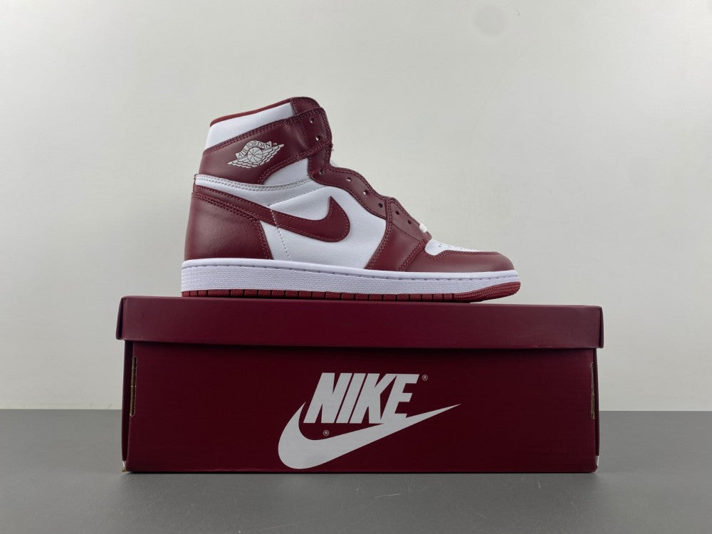 Air Jordan 1 High OG 'Team Red'