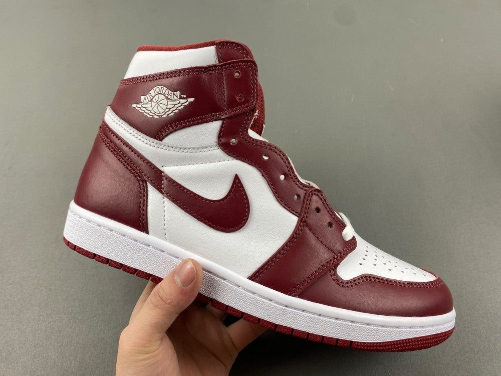 Air Jordan 1 High OG 'Team Red'