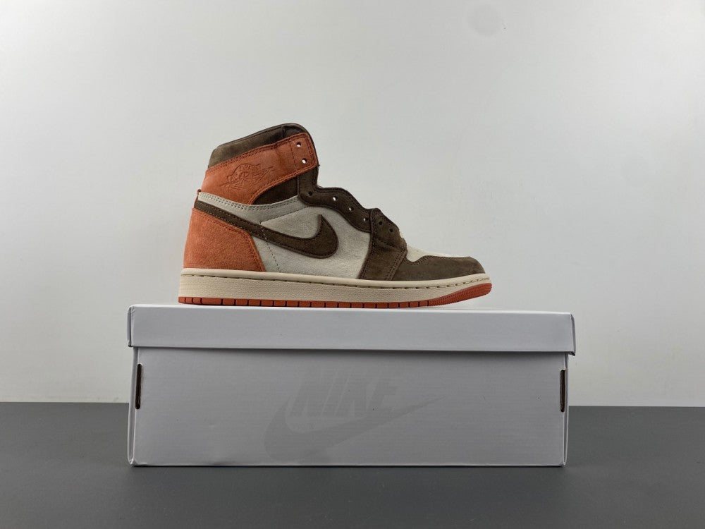 Air Jordan 1 High OG "Dusted Clay"
