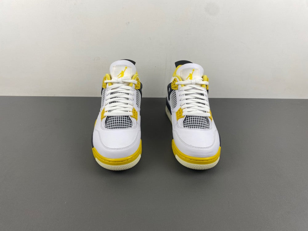 Air Jordan 4 Retro "Vivid Sulfur"