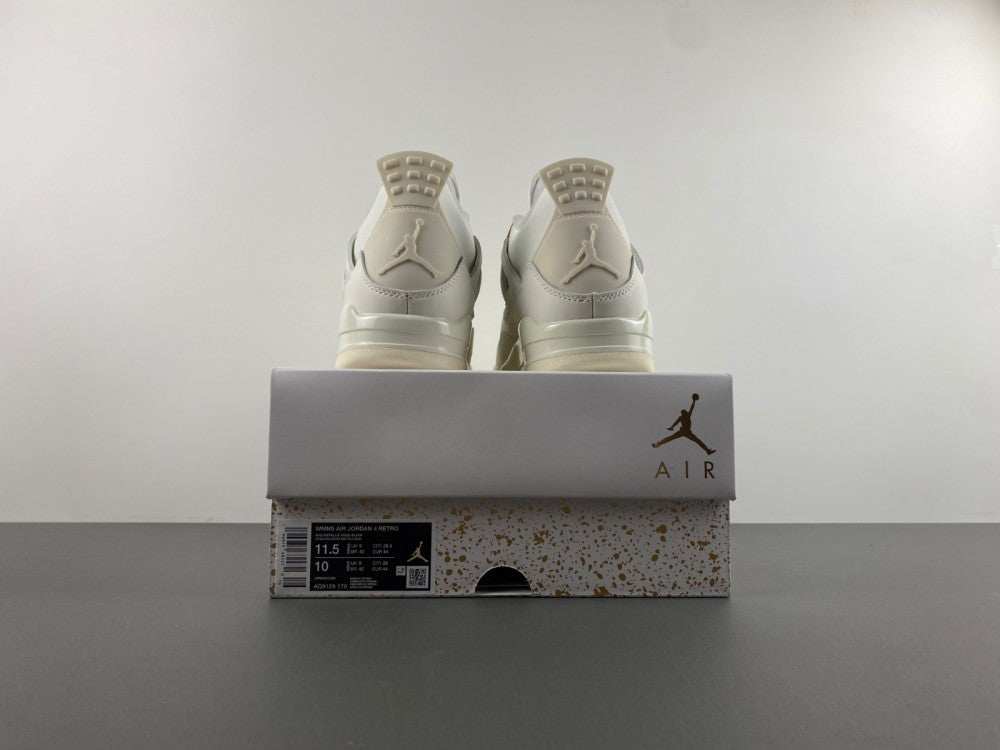 Air Jordan 4 Retro "Metallic Gold"