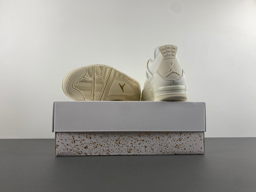 Air Jordan 4 Retro "Metallic Gold"