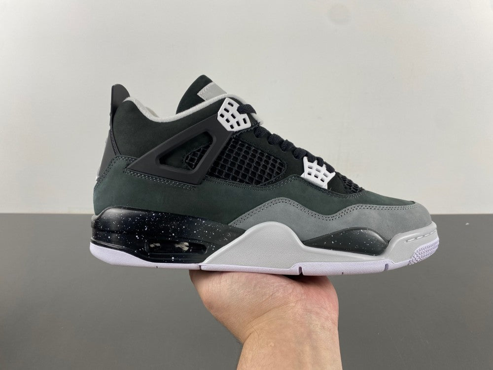 Air Jordan 4 Retro "Fear"