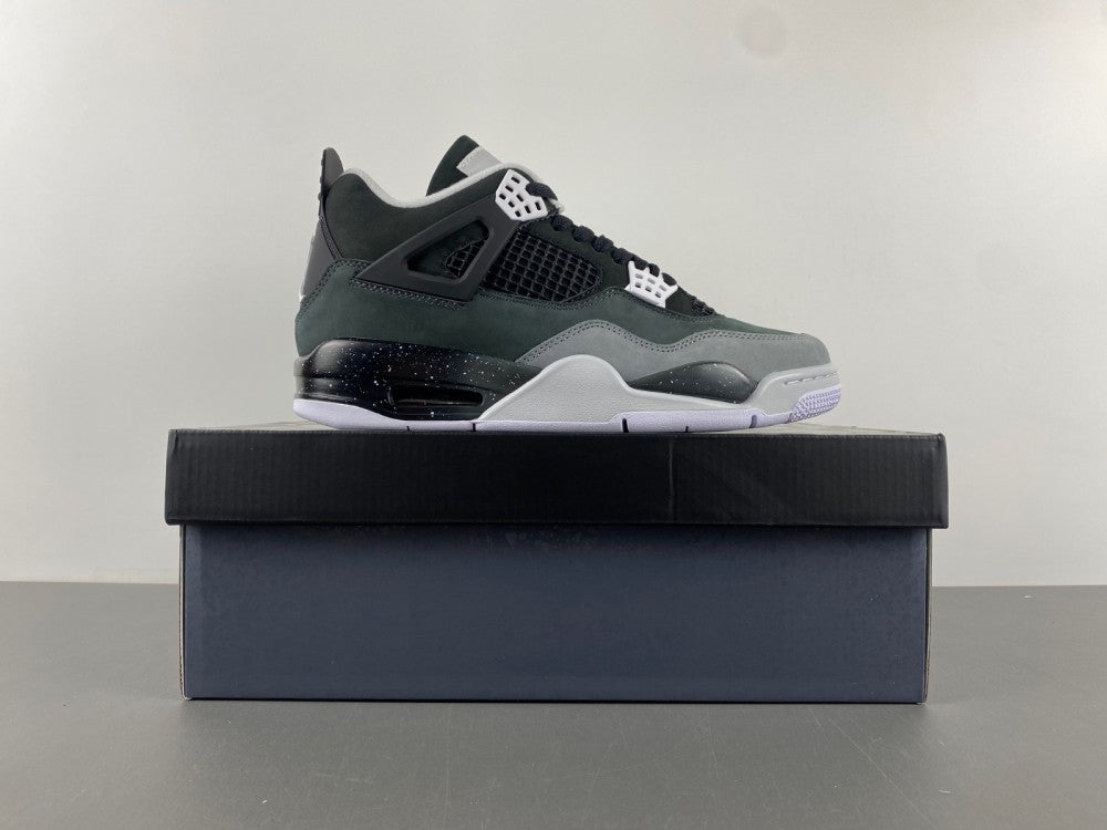 Air Jordan 4 Retro "Fear"