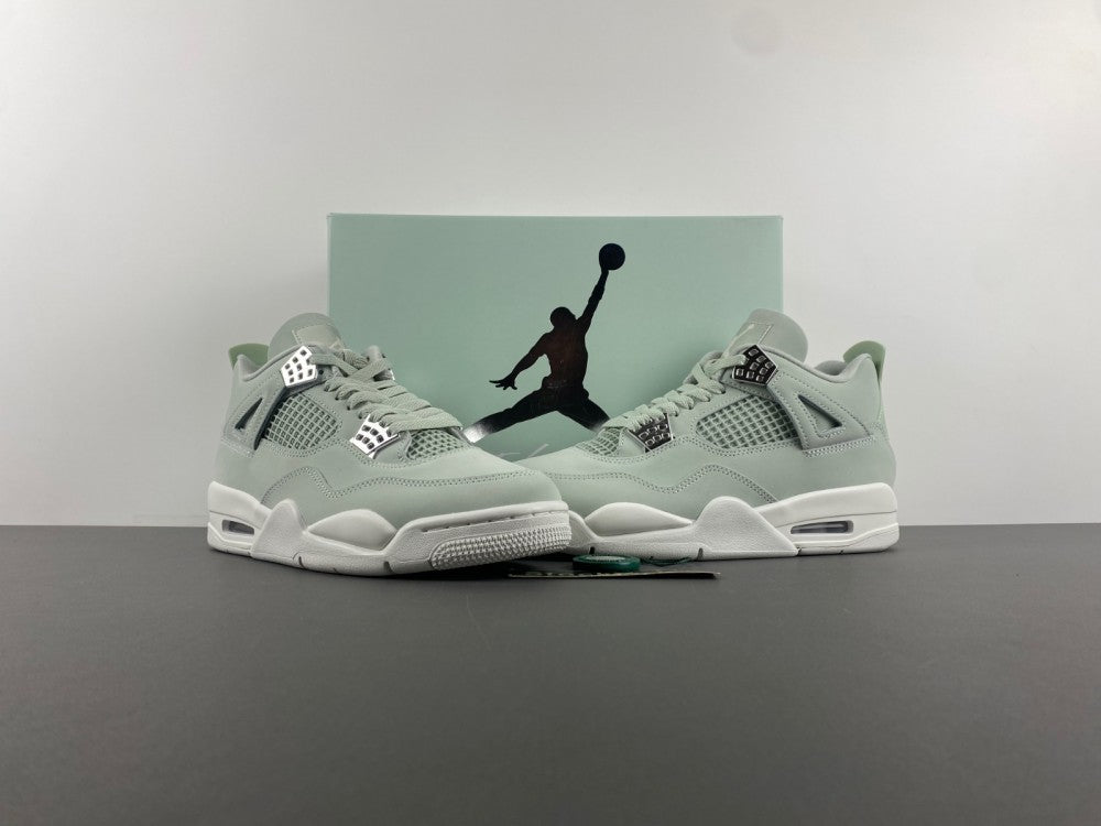 Air Jordan 4 Retro Seafoam Sail