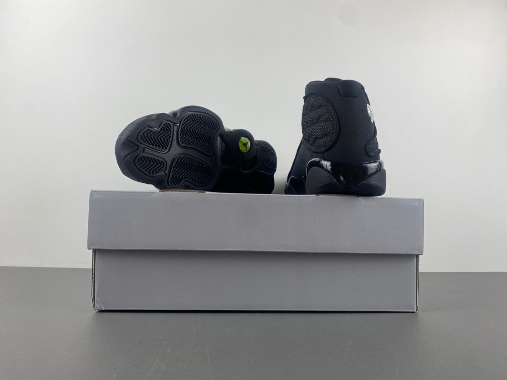 Air Jordan 13 Retro "Black Cat"
