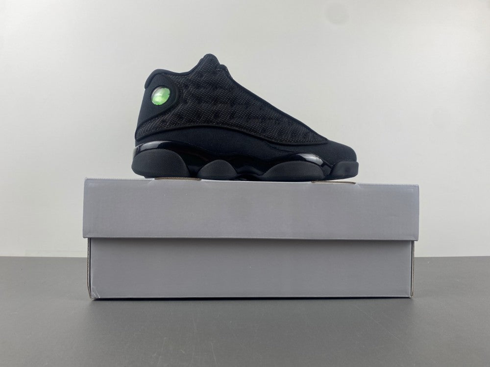 Air Jordan 13 Retro "Black Cat"