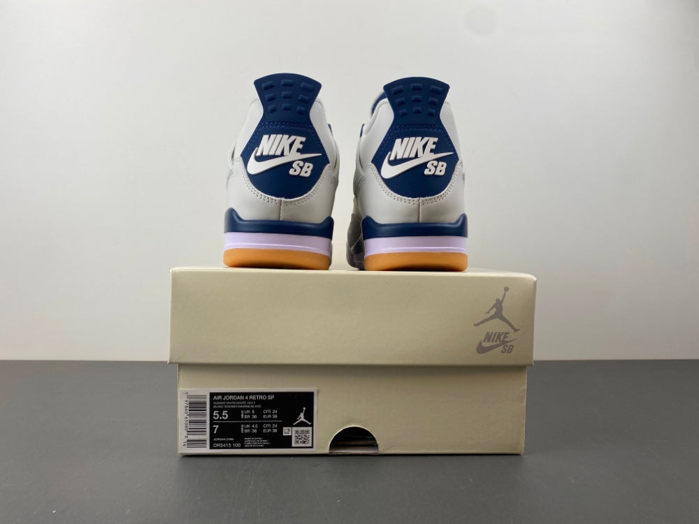 Air Jordan 4 Retro SP  "Summit White Navy"