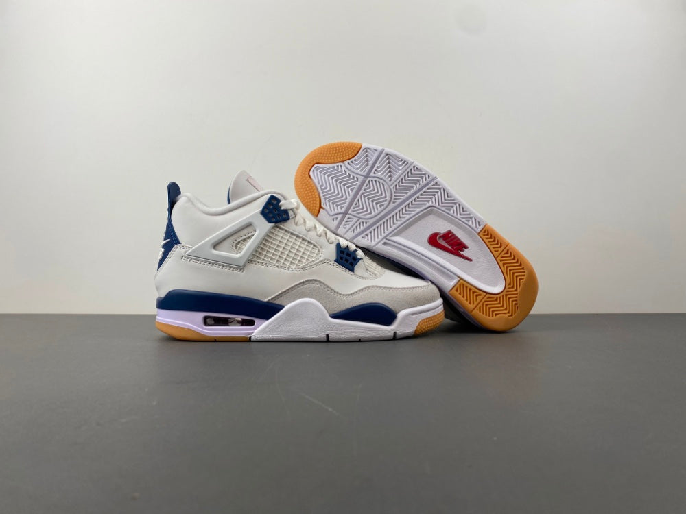 Air Jordan 4 Retro SP  "Summit White Navy"