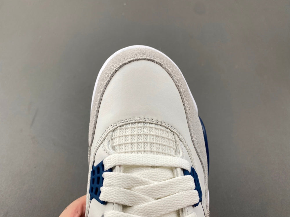 Air Jordan 4 Retro SP  "Summit White Navy"