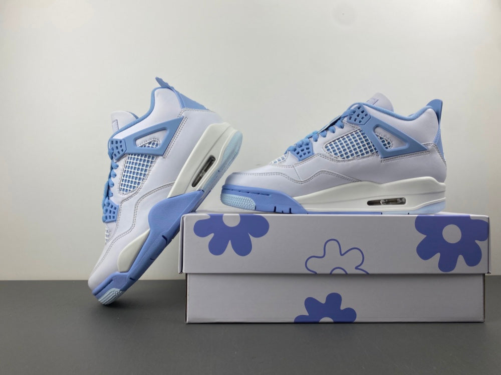 Air Jordan 4 Retro "Forget Me Not"