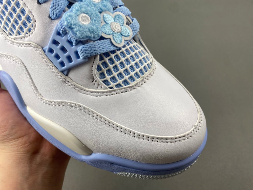 Air Jordan 4 Retro "Forget Me Not"