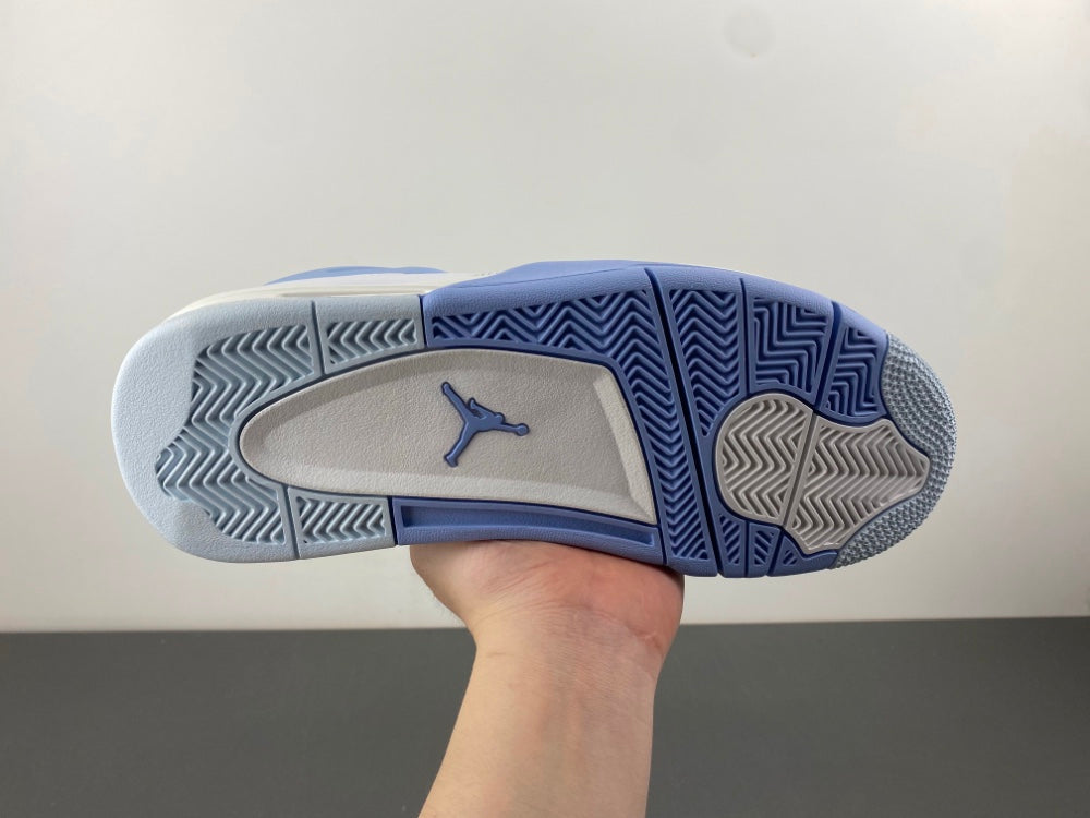 Air Jordan 4 Retro "Forget Me Not"