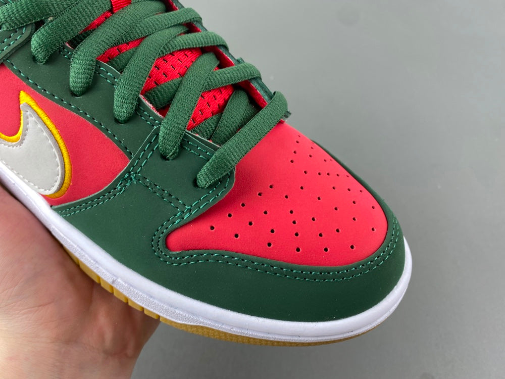 Nike SB Dunk Low Pro PRM "Seattle Supersonics"