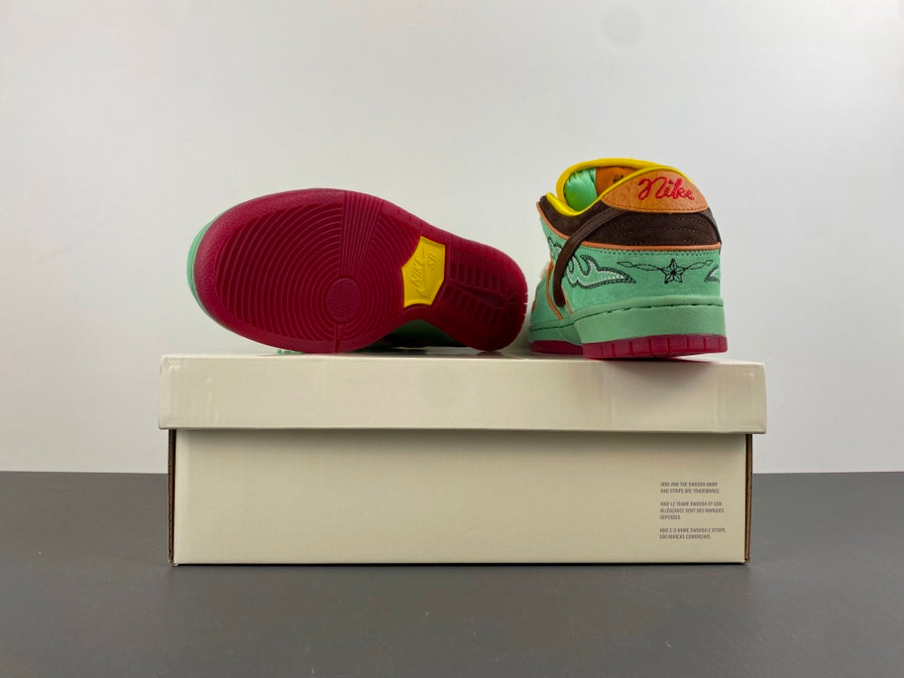 Nike SB Dunk Low Pro QS "Rodeo Tourmaline"