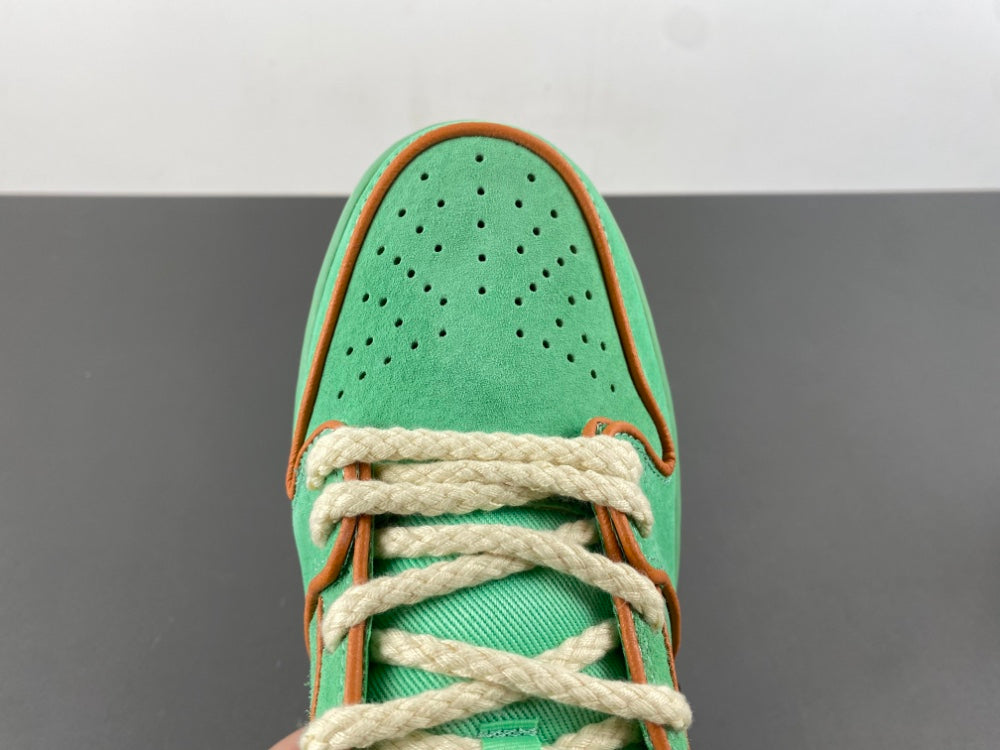 Nike SB Dunk Low Pro QS "Rodeo Tourmaline"