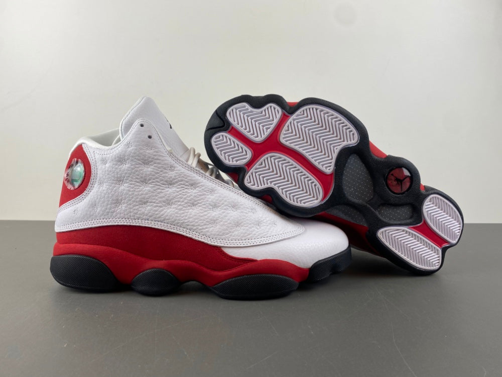 Air Jordan 13 Retro "Chicago"