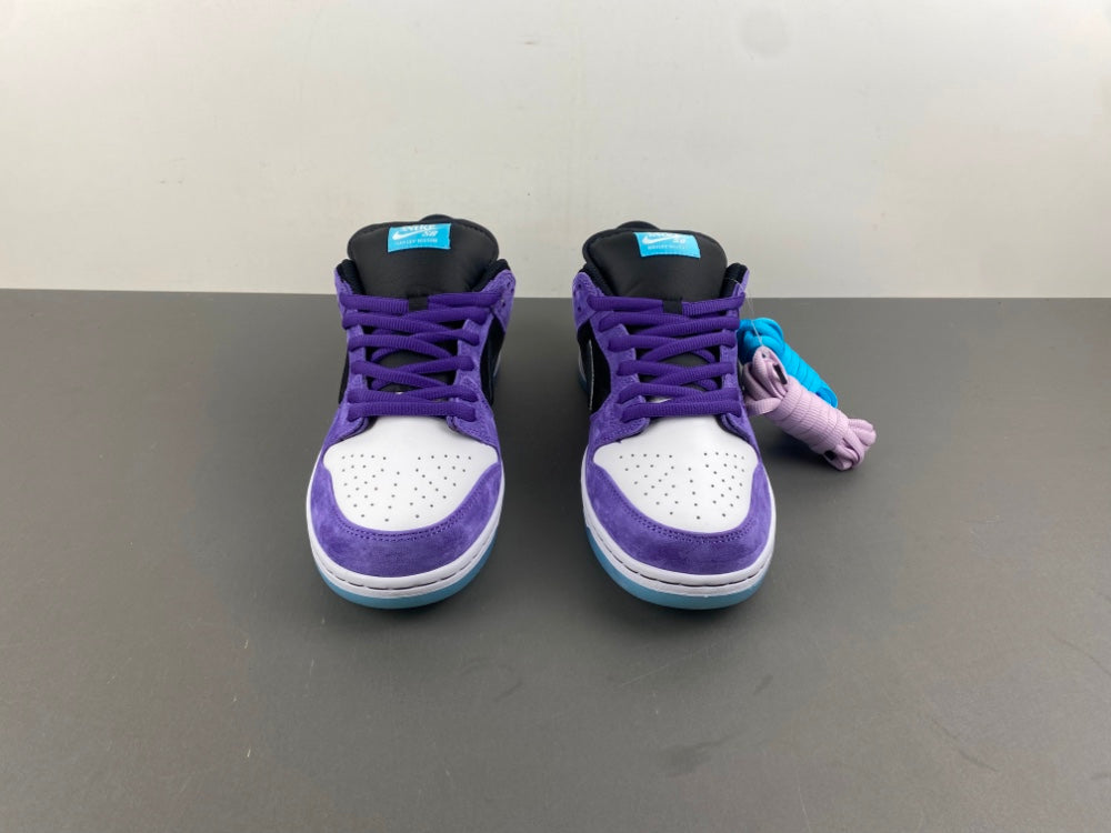 Nike SB Dunk Low Pro "Hayley Wilson"