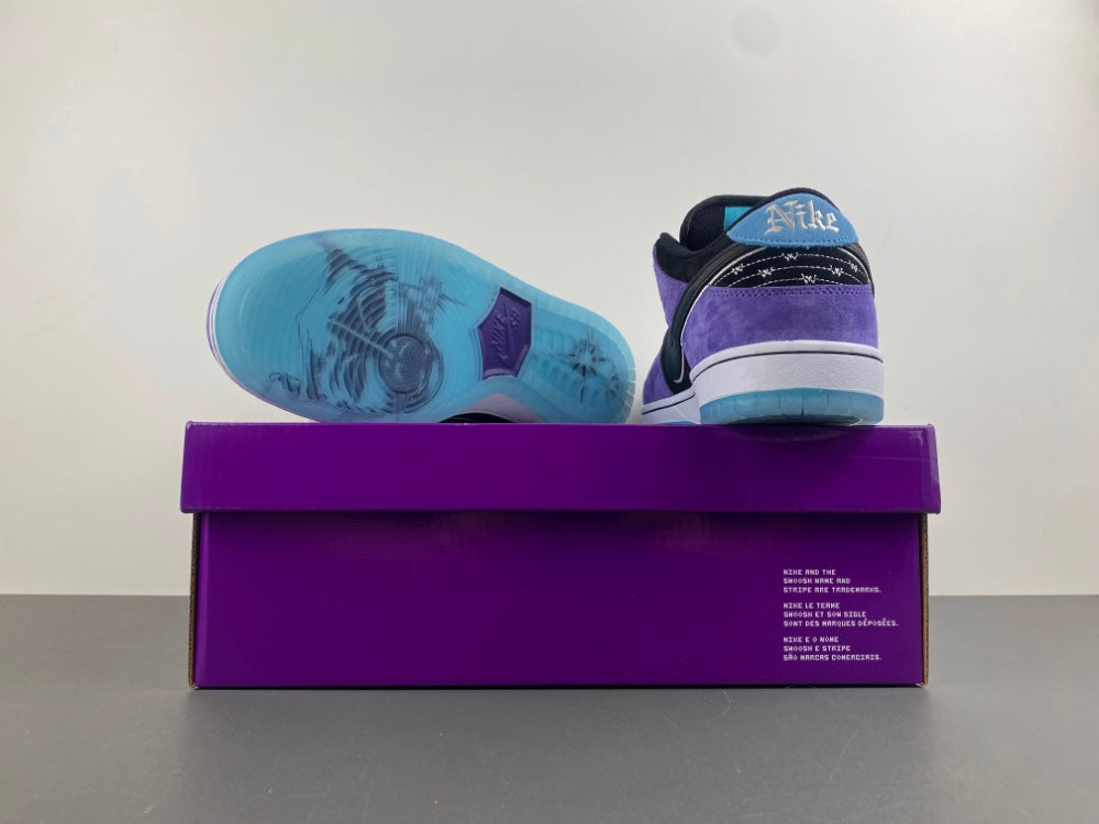 Nike SB Dunk Low Pro "Hayley Wilson"