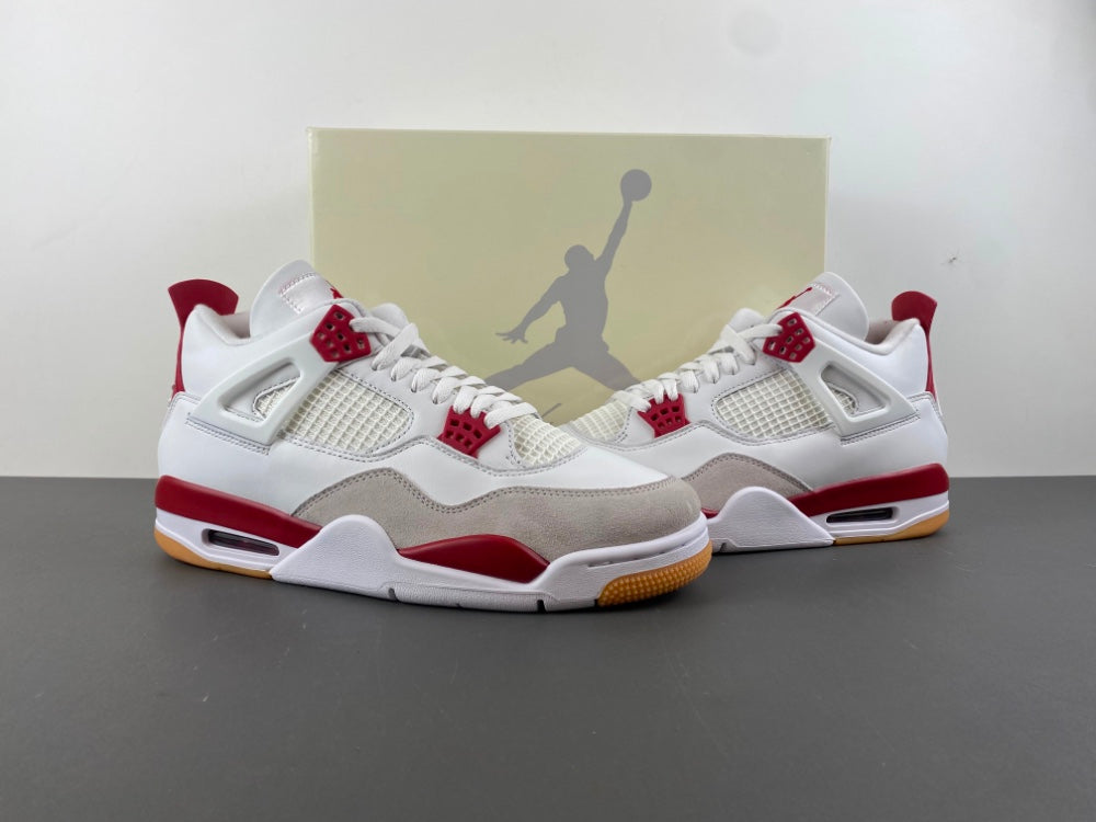 Air Jordan 4 Retro SP "Varsity Red"