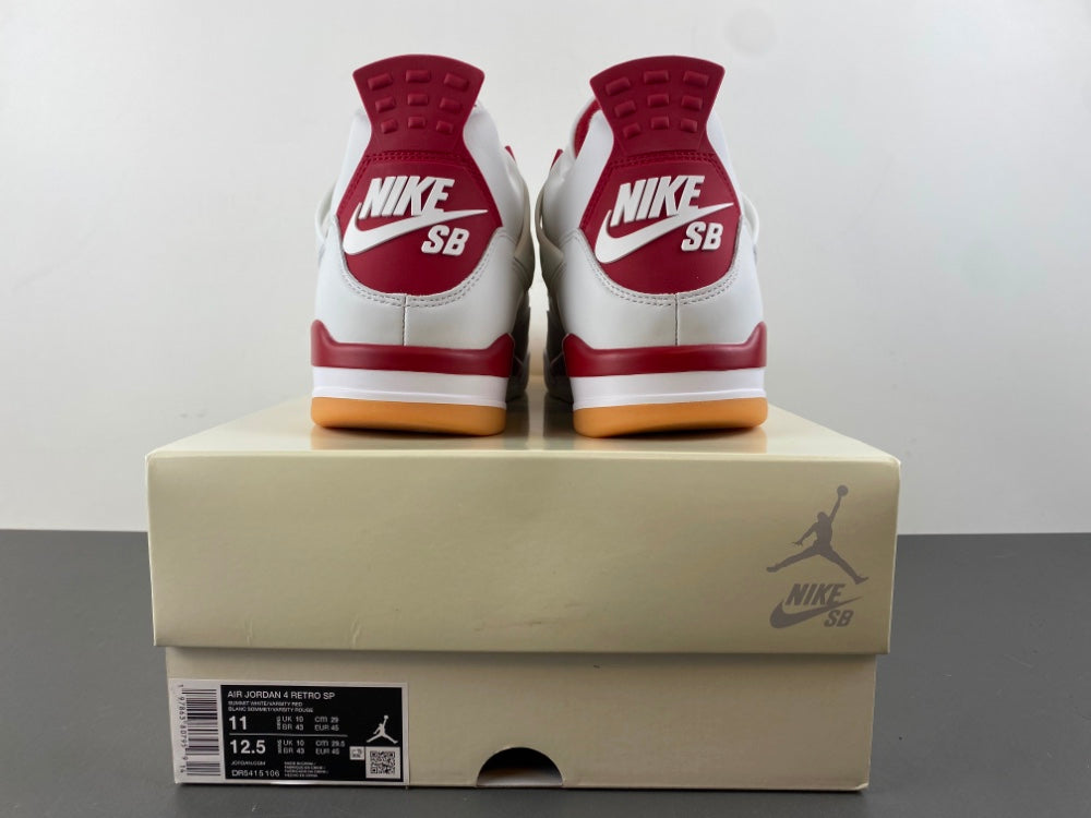 Air Jordan 4 Retro SP "Varsity Red"