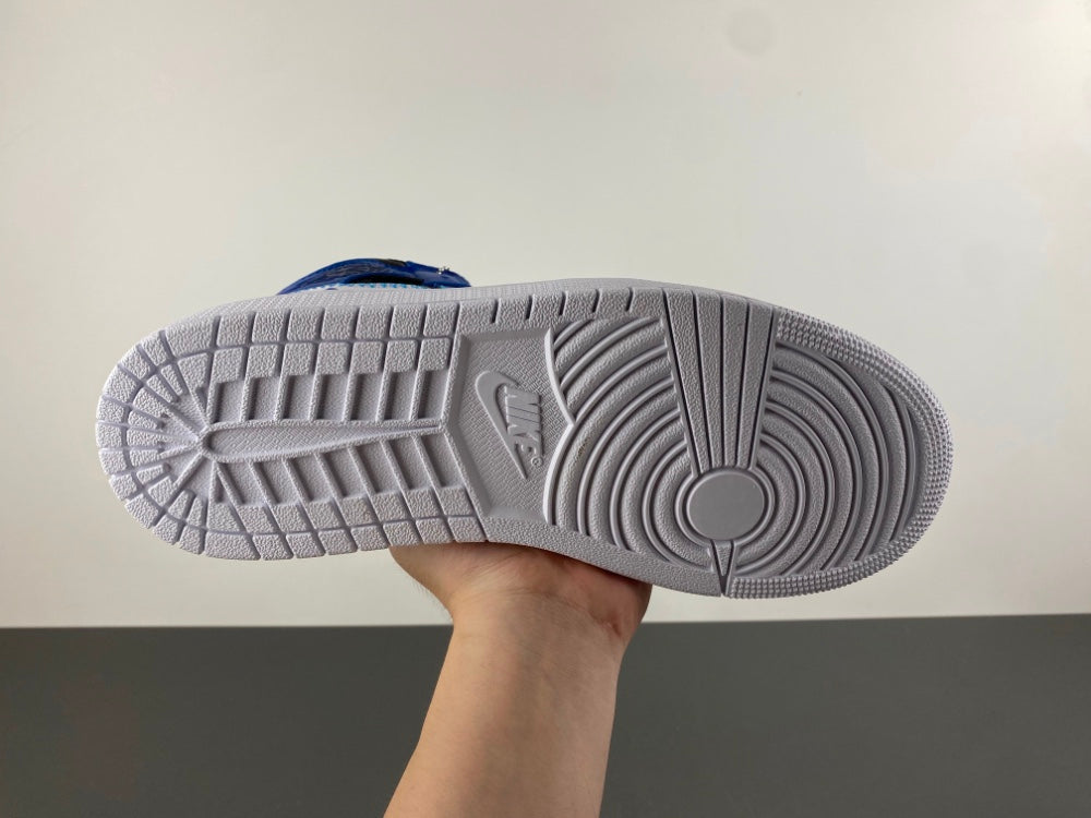 Air Jordan 1 High Union Los Angeles in the "Black Toe"