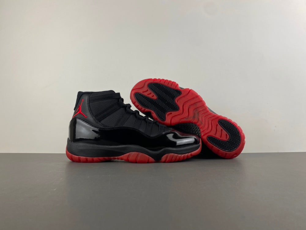 Air Jordan 11 Retro "Playoffs Bred"